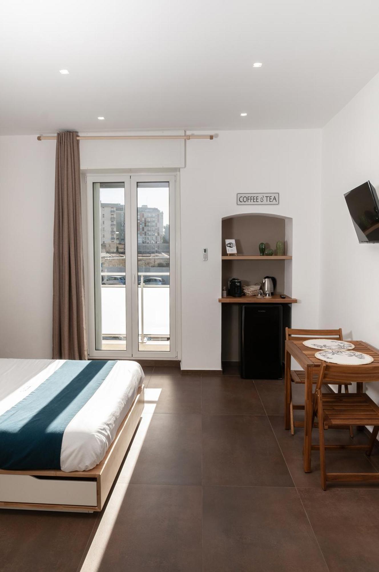 Suite 18 Luxury Apartments Bari Exterior photo
