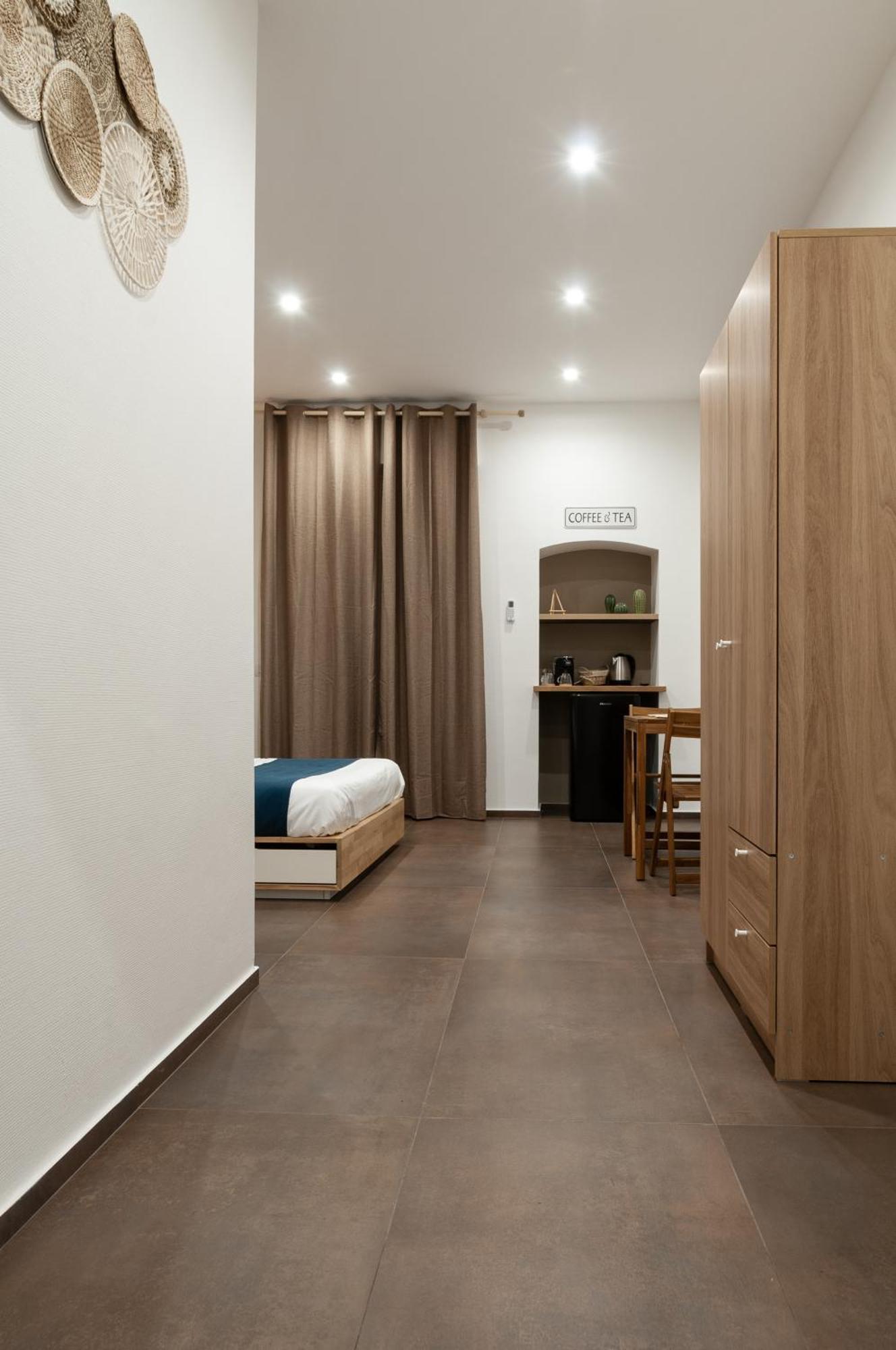Suite 18 Luxury Apartments Bari Exterior photo